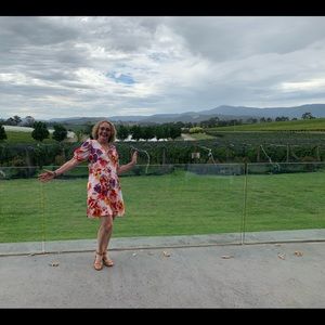 Meet your Posher, Debbie